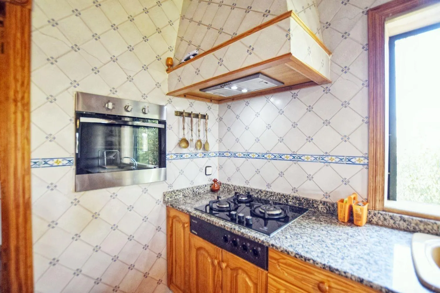 Ferienhaus Costitx Mit Pool Und Internet Fuer 12 Personen بيت للعطل